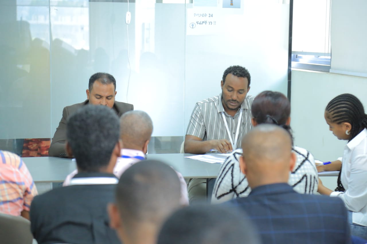 ሰላም አባላት ዛሬ የሁለቱም የህብረት ፣ የቤተሰብ ፣ የወጣቶች ና የሴት ክፉ አመራሮች መደበኛ የዘርፎችን ተግባራትን እና በቀጣይ ለሚደረጉ መድረኮች የቅድመ ዝግጅት ስራዎች ላይ ውይይቶችን ና የቀጣይ አቅጣጫዎች ላይ ሰፊና ጥልቅ ውይይት አድርጓል::